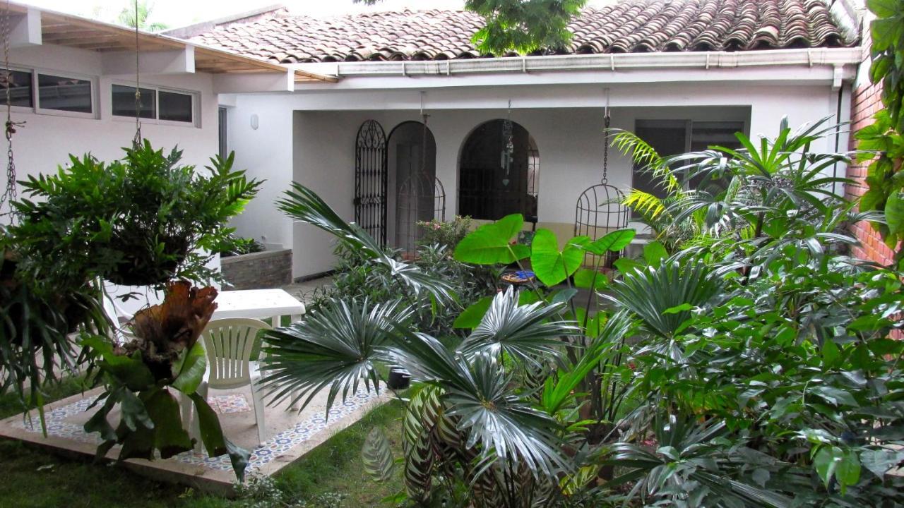 50N15 B&B Cali Buitenkant foto